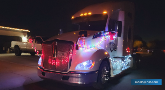 How Truckers Can Enjoy Holidays: 9 Tips for Truckers On The Road